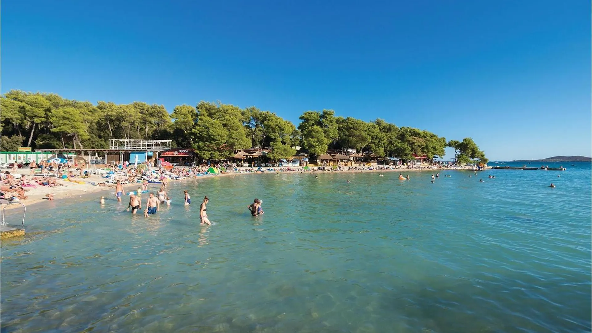2 Bedroom Gorgeous Apartment In Pakostane Croatia